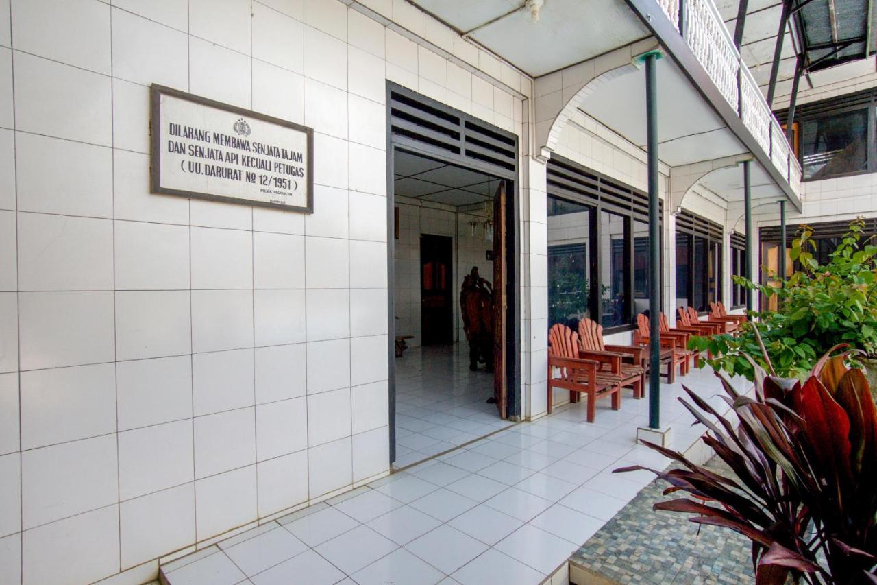 Oyo 2960 Wisma Bara Pagar Alam Pagaralam Kültér fotó