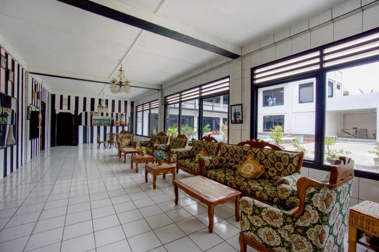 Oyo 2960 Wisma Bara Pagar Alam Pagaralam Kültér fotó